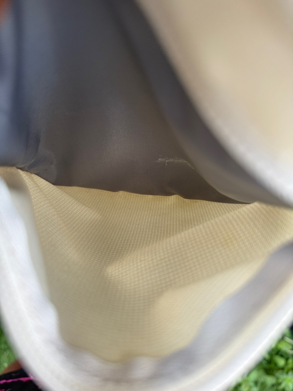 The North Face Off White Jester Mini Messenger Crossbody Shoulder Bag - Picture 5 of 6